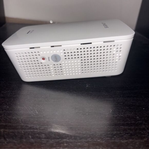 Linksys RE7000 Maxstream Repeater - Picture 4 of 4